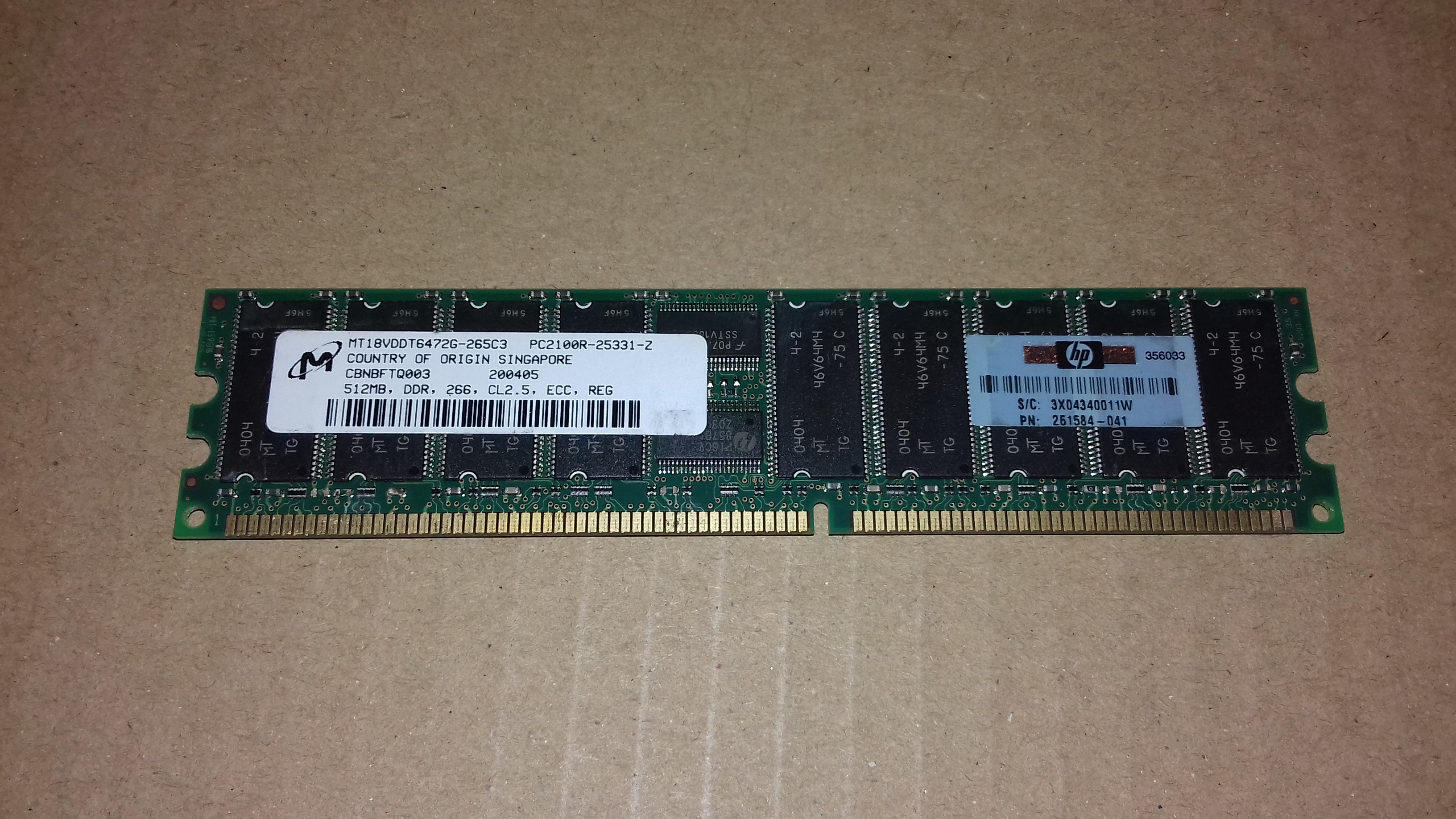 512MB PC2100R Reg ECC RAM Server Micron MT18VDDT6472G-265C3 DDR DIMM 184pins - Foto 1 di 1